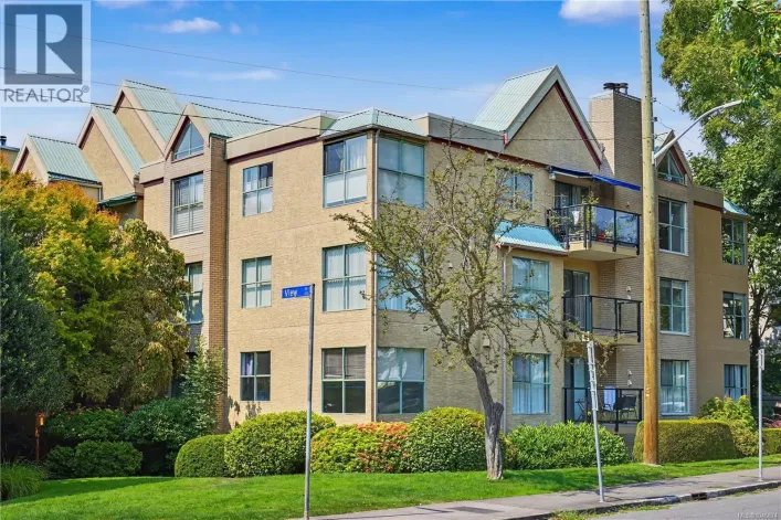 303 1190 View St, Victoria