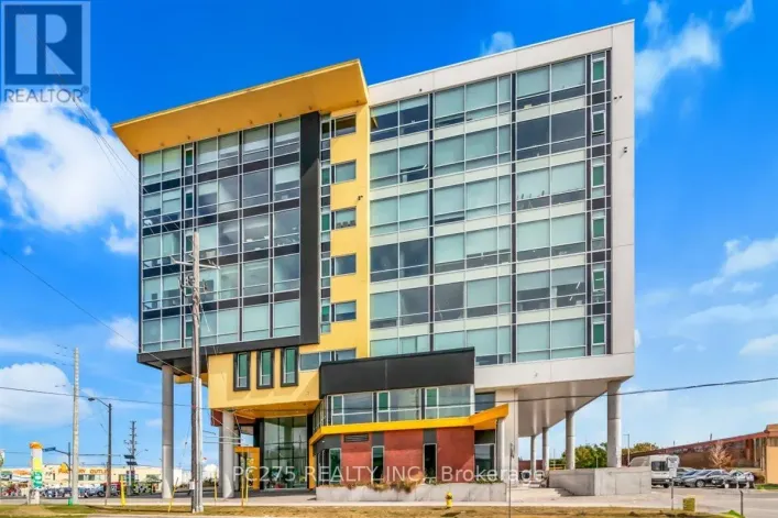 303 - 1275 FINCH AVENUE W, Toronto