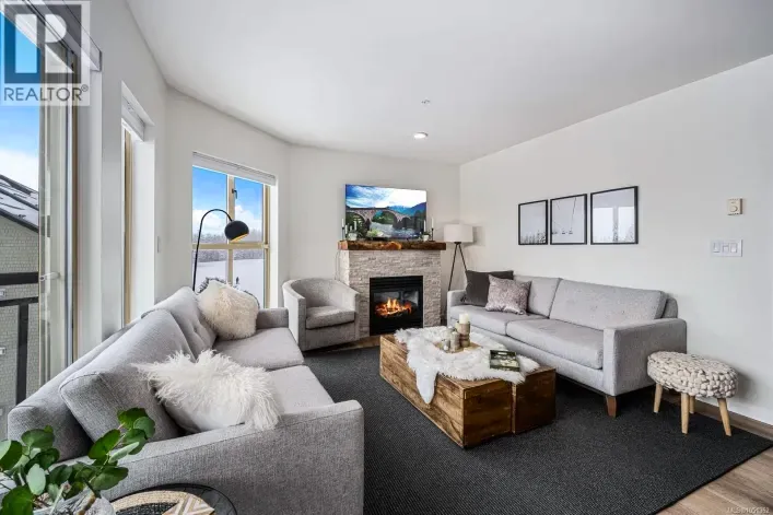 303 1280 Alpine Rd, Courtenay