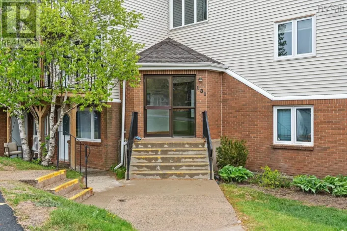 303 131 Farnham Gate Road, Halifax