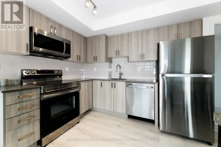 303 - 1435 CELEBRATION DRIVE, Pickering