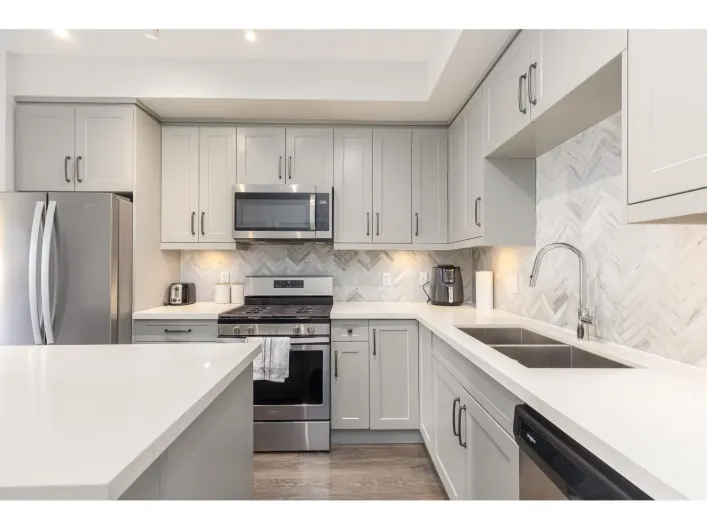 303 14605 MCDOUGALL DRIVE, Surrey