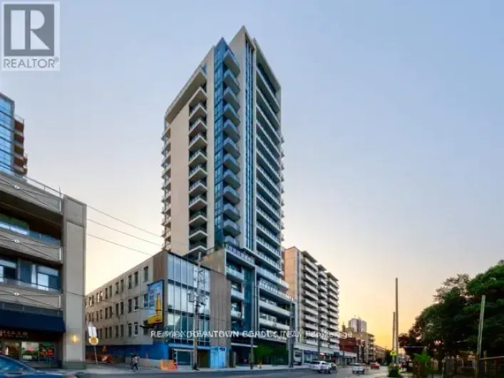 303 - 1486 BATHURST STREET, Toronto