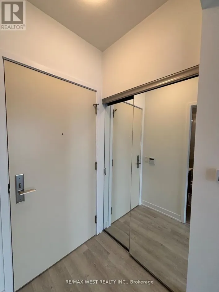 303 - 15 RICHARDSON STREET, Toronto