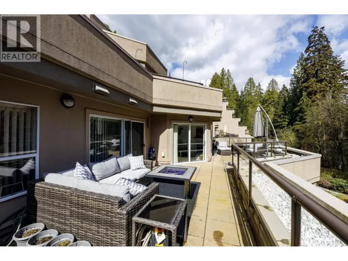 303 1500 OSTLER COURT, North Vancouver