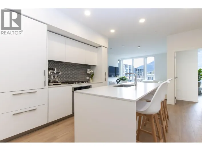 303 1506 SCOTT CRESCENT, Squamish