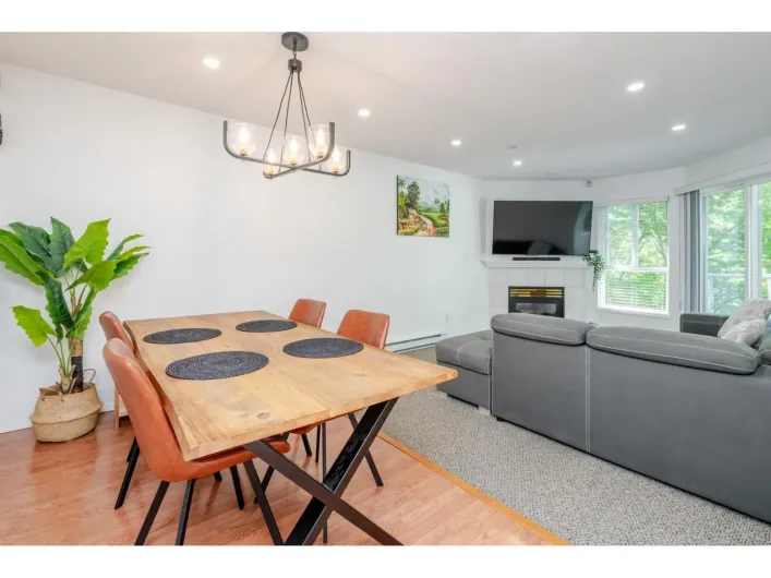 303 16137 83 AVENUE, Surrey