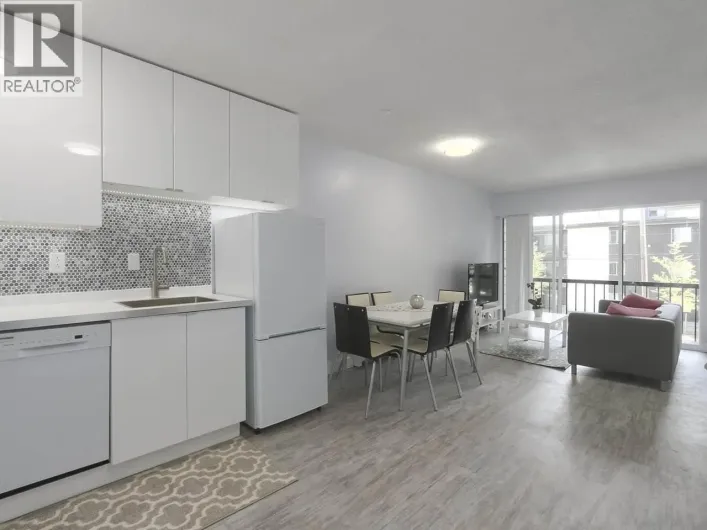 303 1717 W 13TH AVENUE, Vancouver