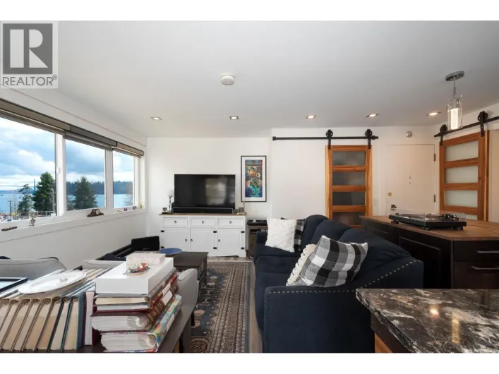 303 1845 BELLEVUE AVENUE, West Vancouver