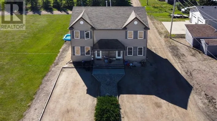 303 1st Ave SE, Falher