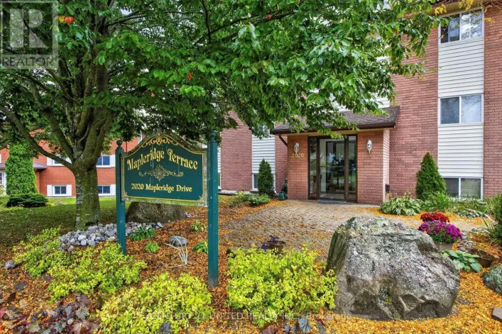 303 - 2020 MAPLERIDGE DRIVE, Peterborough
