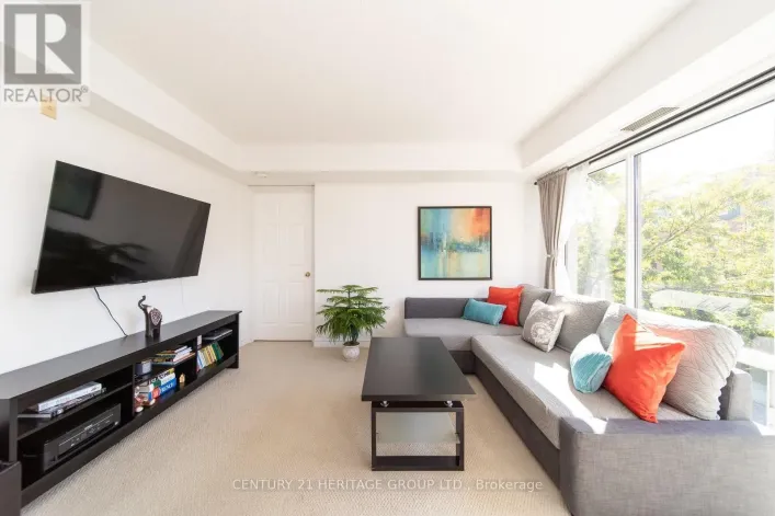 303 - 211 RANDOLPH ROAD, Toronto