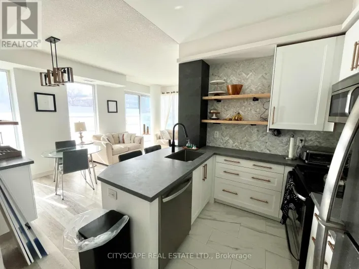 303 - 260 SACKVILLE STREET, Toronto
