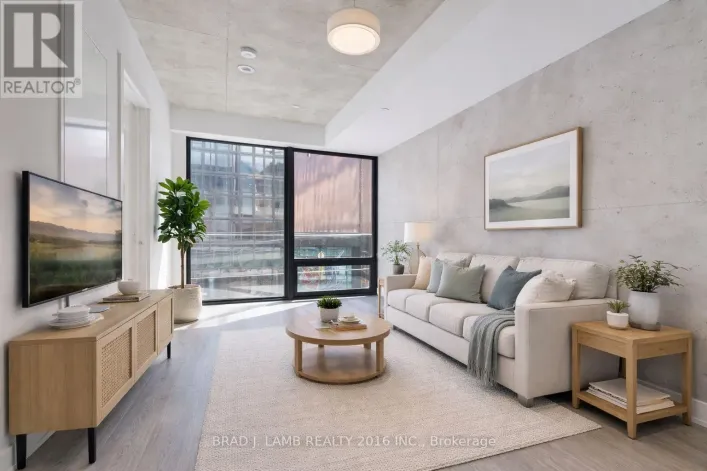 Apartment for rent: 303 - 284 KING STREET E, Toronto