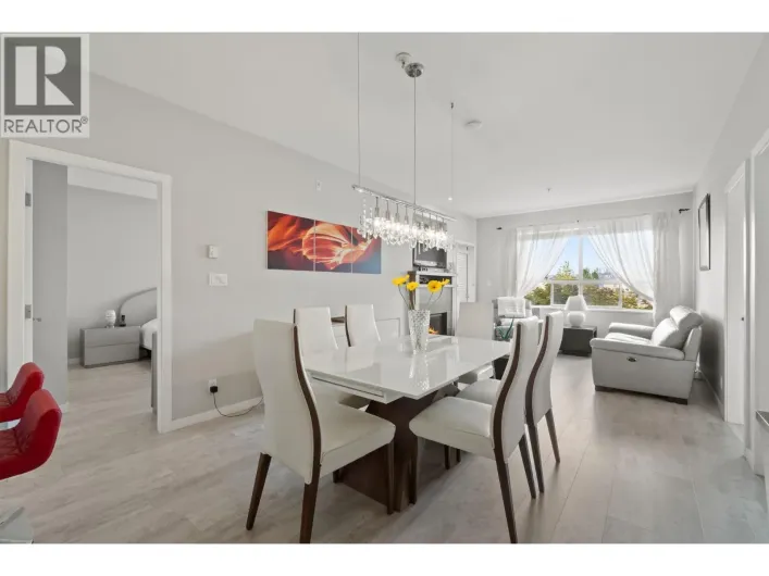 303 288 HAMPTON STREET, New Westminster