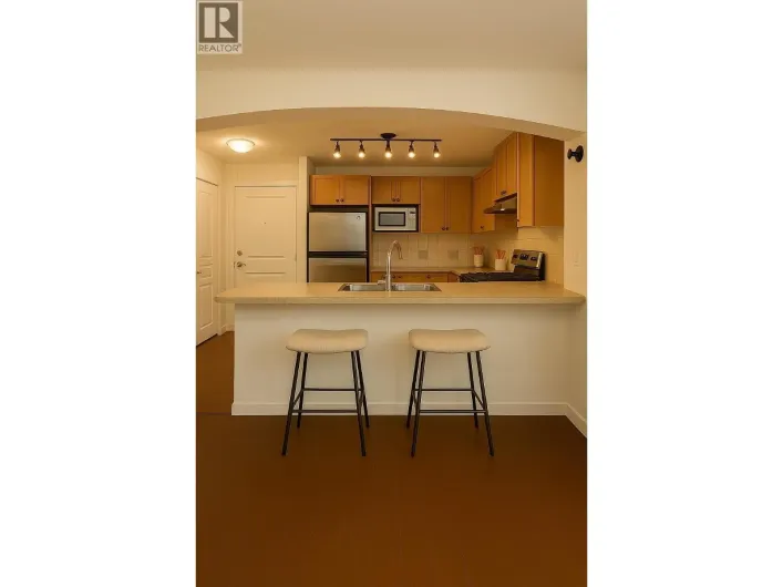 303 2958 WHISPER WAY, Coquitlam