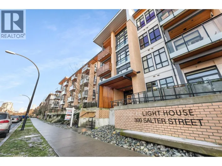 303 300 SALTER STREET, New Westminster