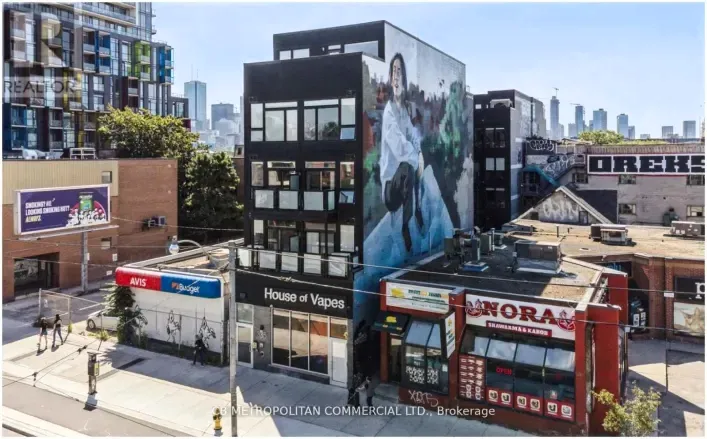 303 - 335 COLLEGE STREET, Toronto
