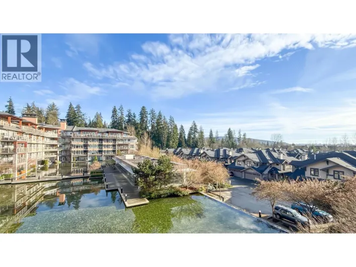 303 3602 ALDERCREST DRIVE, North Vancouver