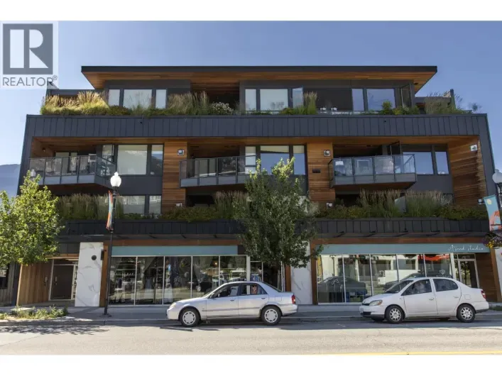 303 38165 CLEVELAND AVENUE, Squamish