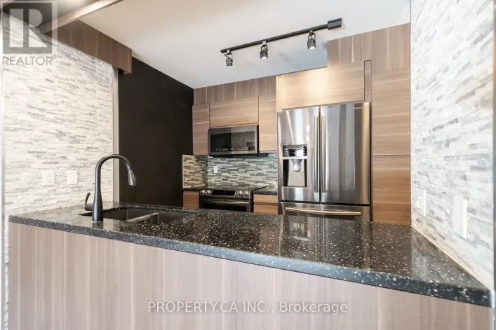 303 - 399 SOUTH PARK ROAD, Markham