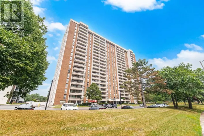 303 - 4 KINGS CROSS ROAD, Brampton
