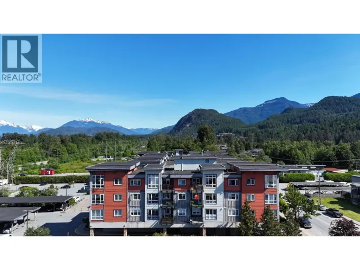 303 40437 TANTALUS ROAD, Squamish