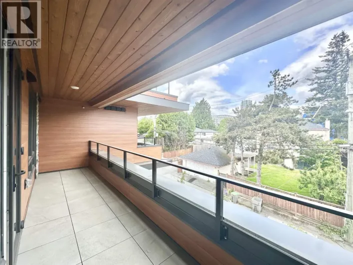 303 485 63rd AVE, Vancouver