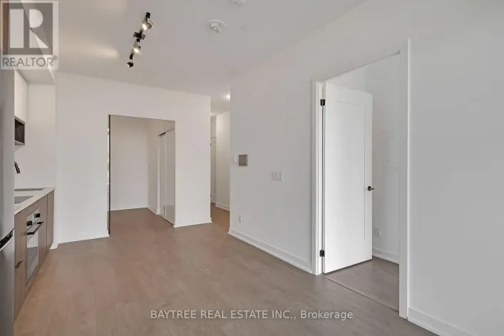 303 - 5 DEFRIES STREET, Toronto