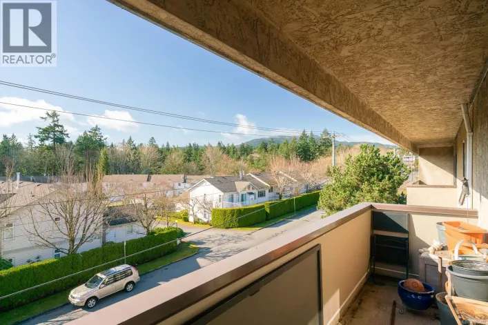 303 550 Bradley St, Nanaimo