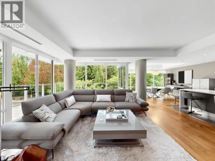 303 5838 BERTON AVENUE, Vancouver