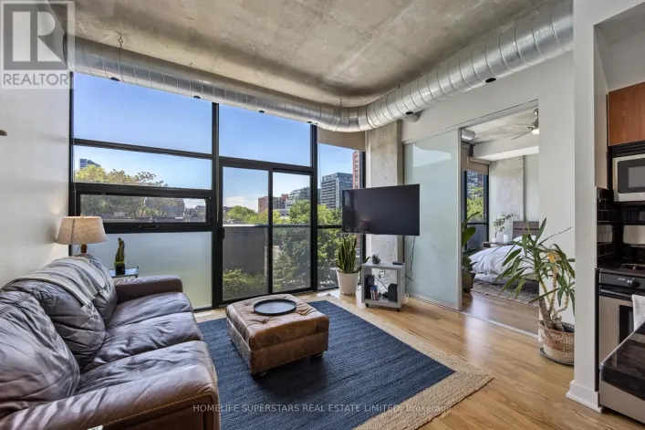 303 - 60 BATHURST STREET, Toronto