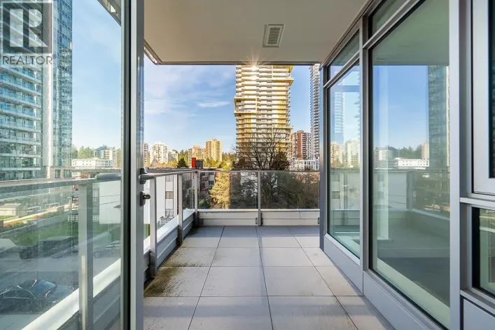 303 6398 SILVER AVENUE, Burnaby