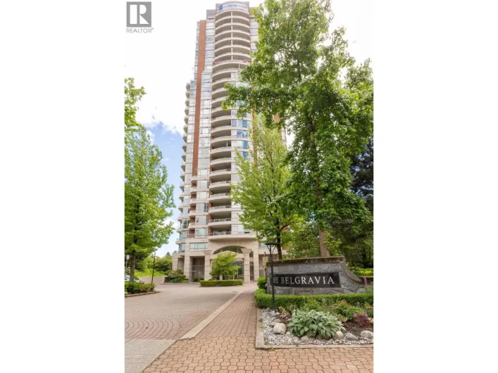 303 6838 STATION HILL DRIVE, Burnaby