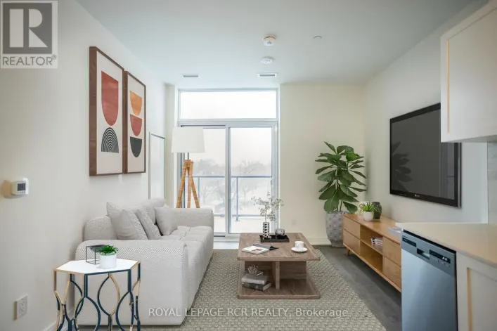 303 - 705 DAVIS DRIVE, Newmarket