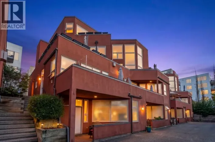 303, 718 5 Street NE, Calgary