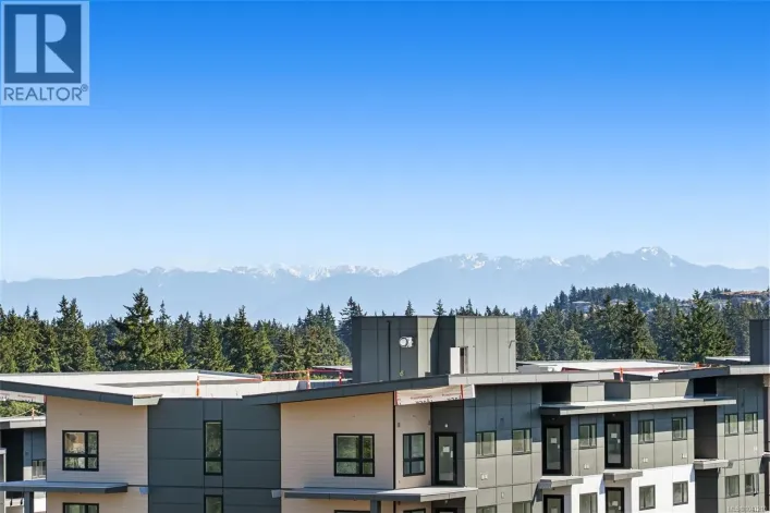 303 777 Station Ave, Langford