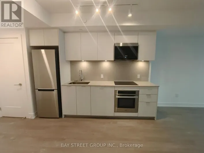 303 - 8 CEDARLAND AVENUE, Markham