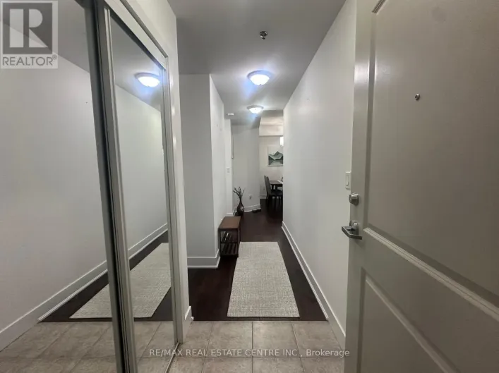 303 - 90 CHARLTON AVENUE W, Hamilton