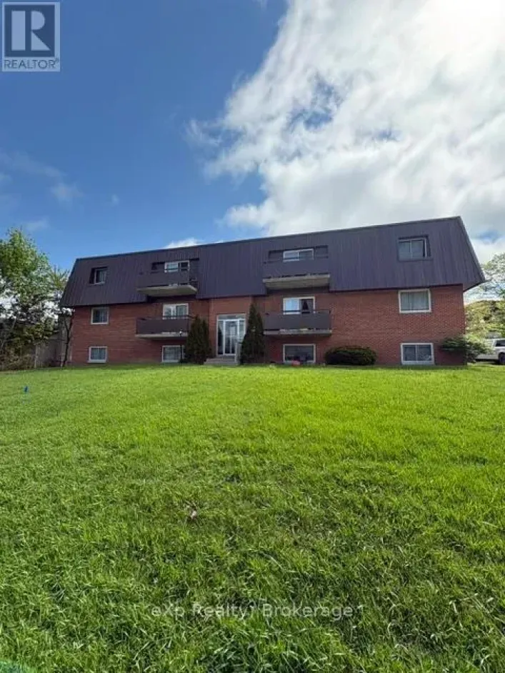 303 - 925 10TH AVENUE E, Owen Sound