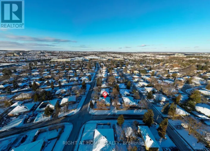 303 BLUE GRASS BOULEVARD, Richmond Hill