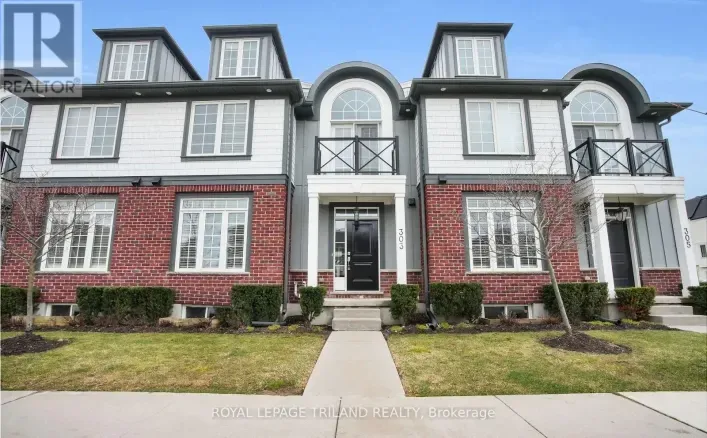 303 CALLAWAY ROAD, London North