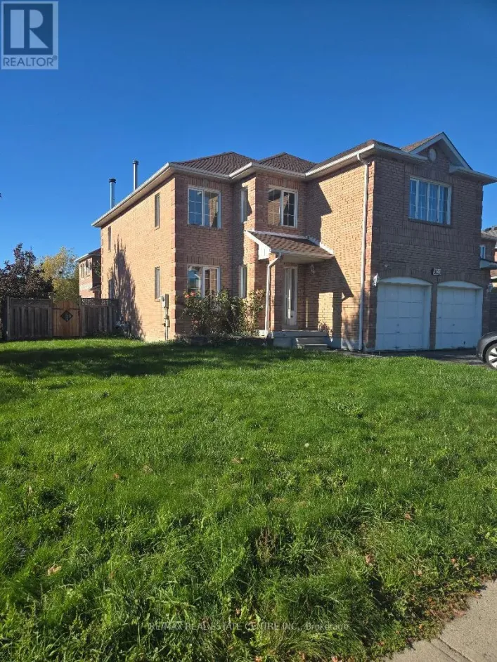 303 DELANEY UPPER DRIVE, Ajax