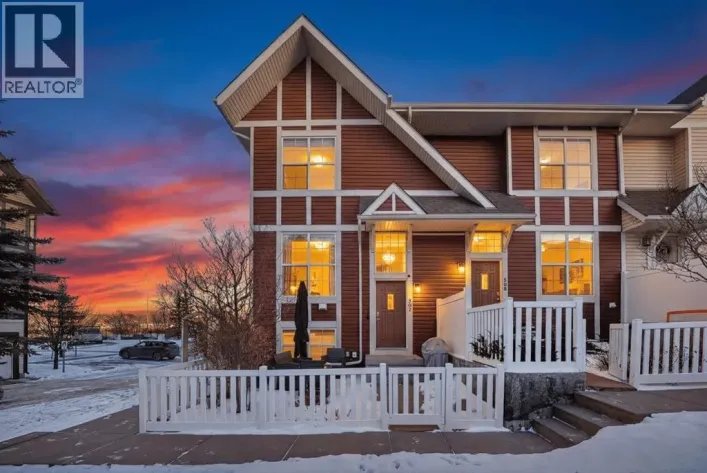 303 New Brighton Villas SE, Calgary