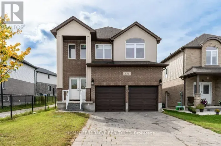 3032 DOYLE DRIVE, London South