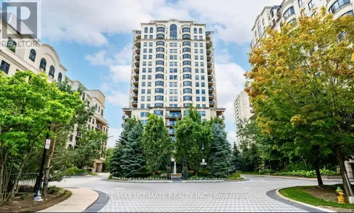 Apartment for sale: 303C - 662 SHEPPARD AVENUE, Toronto