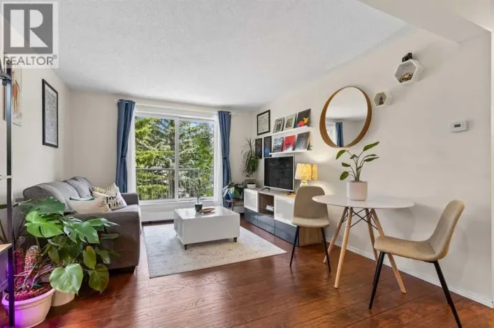 303D, 5601 Dalton Drive NW, Calgary