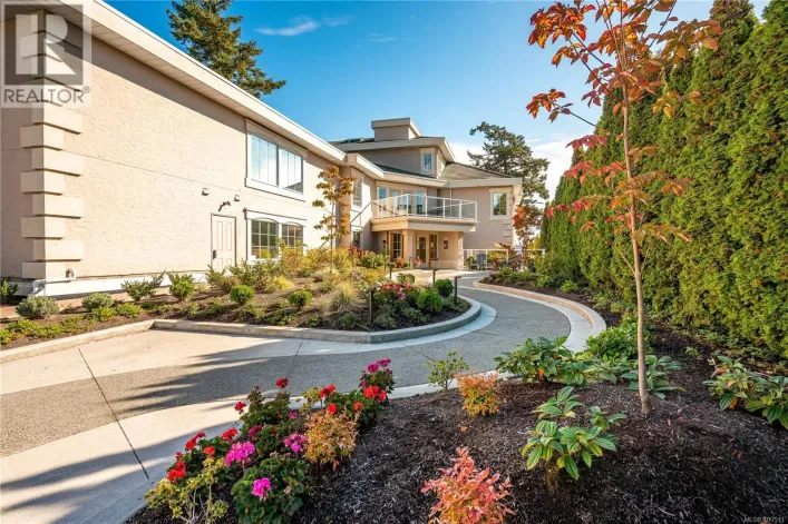 304 1 Buddy Rd, View Royal