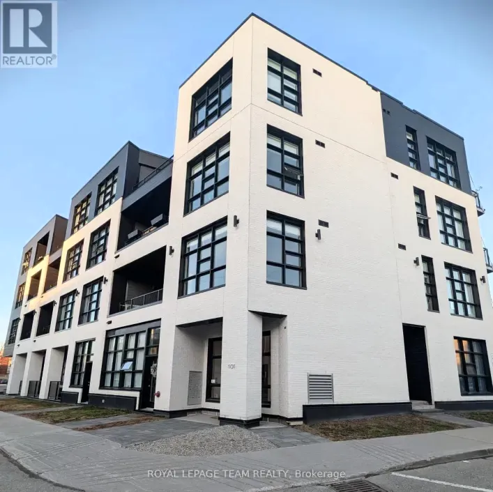 Apartment for sale: 304 - 101 PINHEY STREET, Ottawa