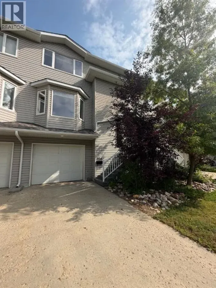 304, 104 Loutit Road, Fort McMurray